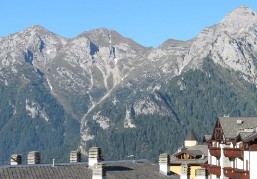 Giugno rifugio Longo e Lago del diavolo